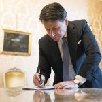 conte-firma-il-decreto